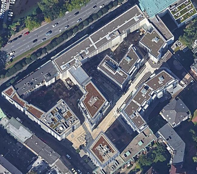 Moderne Architektur des Alstercampus in Hamburg, 2. Bauabschnitt, mit Fokus auf nachhaltige Bauweise.